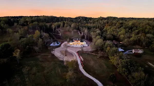3970 Johnson Hollow Rd, Thompsons Station, TN 37179