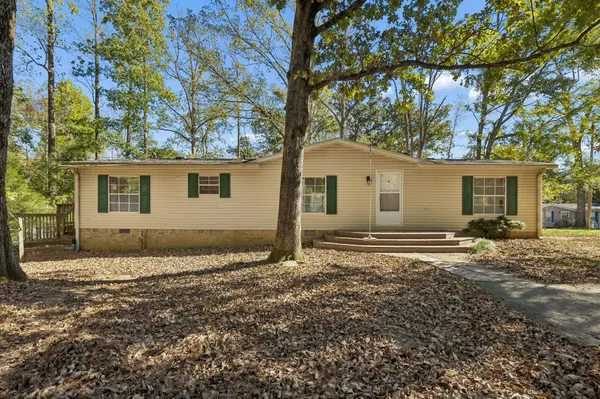 9151 E 40 Rd, Bon Aqua, TN 37025