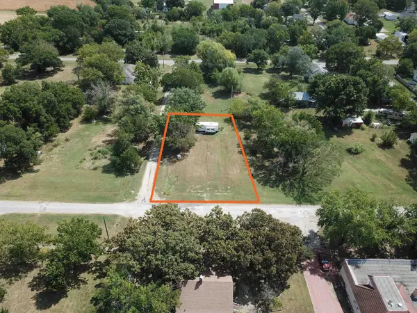 445 N Pennsylvania,  Howard,  KS 67349