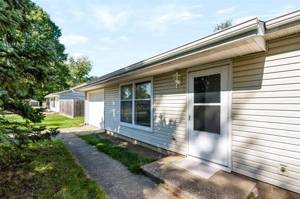 3306 W Daniel ST, Champaign, IL 61821