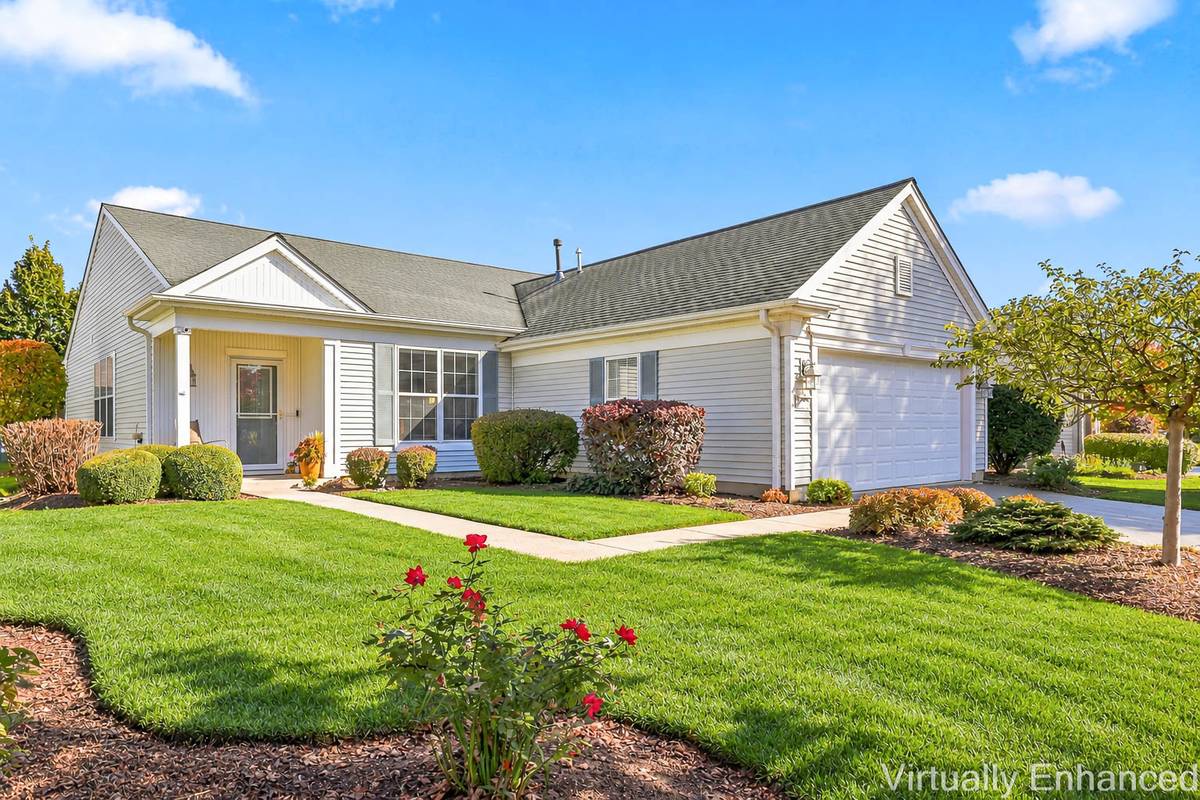 12875 Rock Creek CIR, Huntley, IL 60142