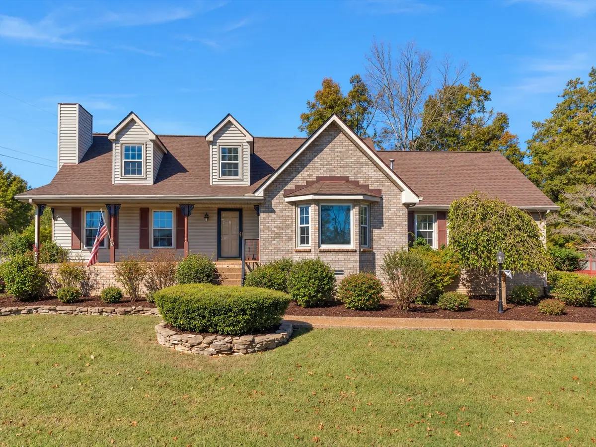 1025 Singing Springs Rd, Mount Juliet, TN 37122