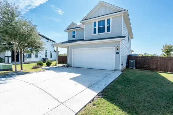 236 Blue Agate CT, Jarrell, TX 76537