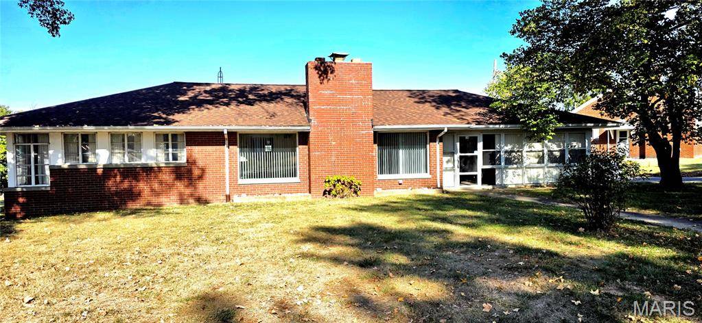 1 A Washington BLVD #A, Chester, IL 62233