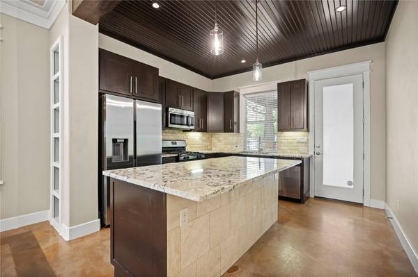 303 Zennia ST, Austin, TX 78751