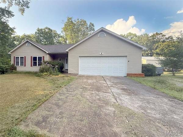 15219 Devils Boot RD, Marthasville, MO 63357