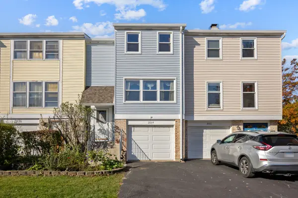 2034 Stanley CT, Schaumburg, IL 60194
