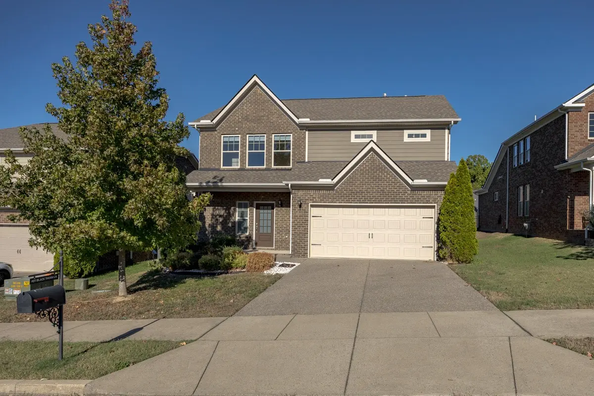 401 Blackthorn Ln, Gallatin, TN 37066
