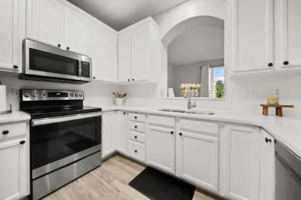 7522 Southridge CT, Savage, MN 55378
