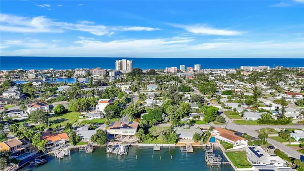 4031 POINSETTIA DR, St Pete Beach, FL 33706