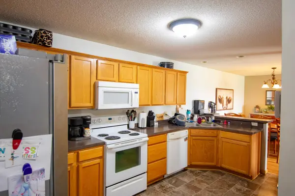 3853 232nd AVE NW #107, Saint Francis, MN 55070
