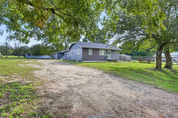 1020 N 15th, Arkansas City, KS 67005