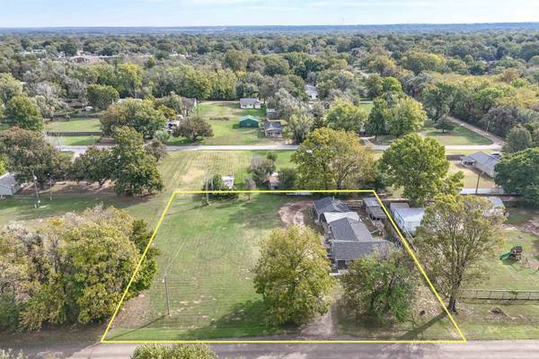 1020 N 15th, Arkansas City, KS 67005
