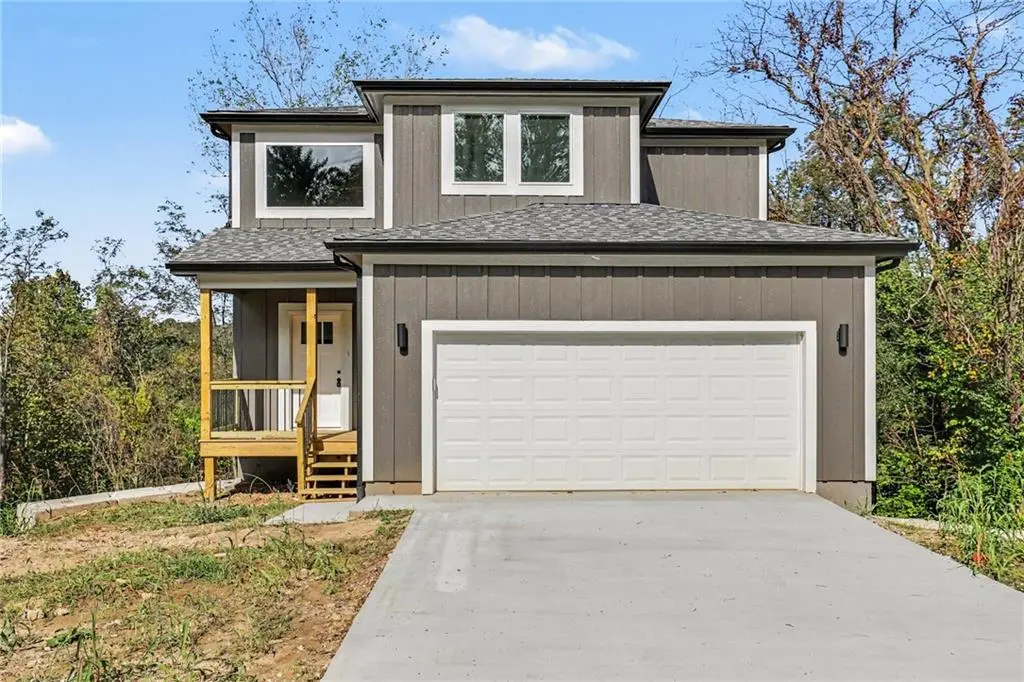 5516 NW Verlin DR, Kansas City, MO 64152