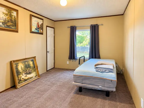 130 Jewel LN, Wimberley, TX 78676