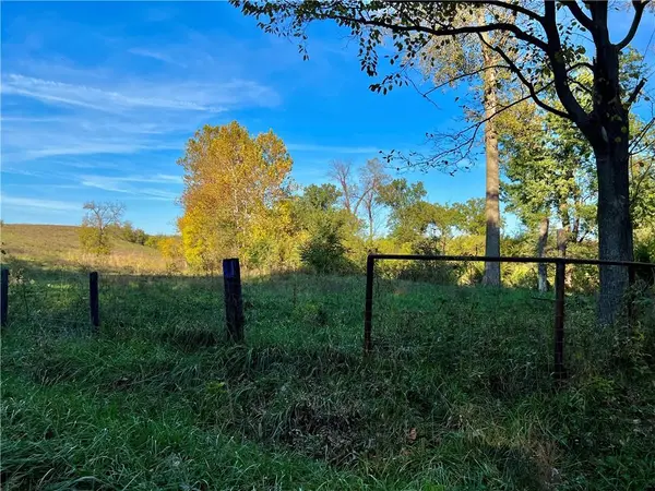 00 Triple Springs RD, Orrick, MO 64077