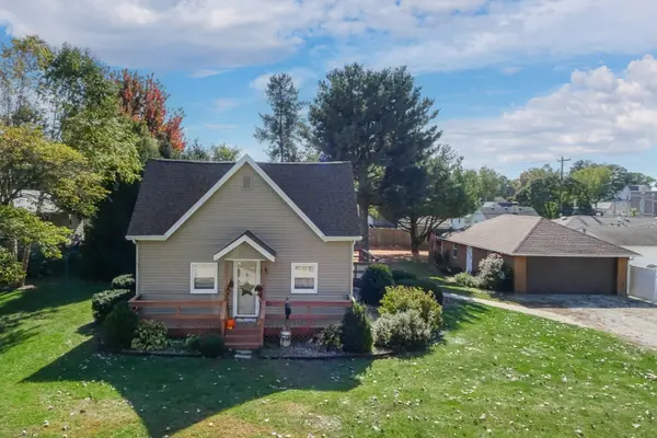 507 E Cherry ST, Leroy, IL 61752