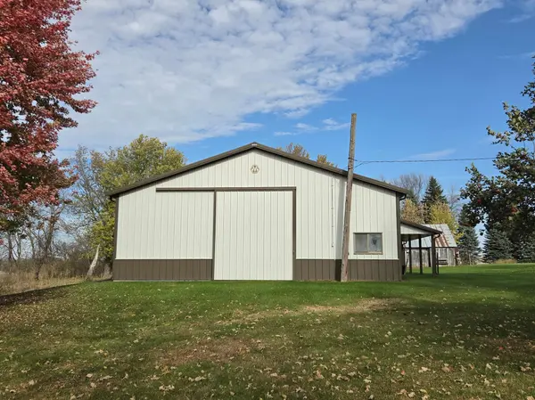 3321 430th Street, Nerstrand, MN 55053