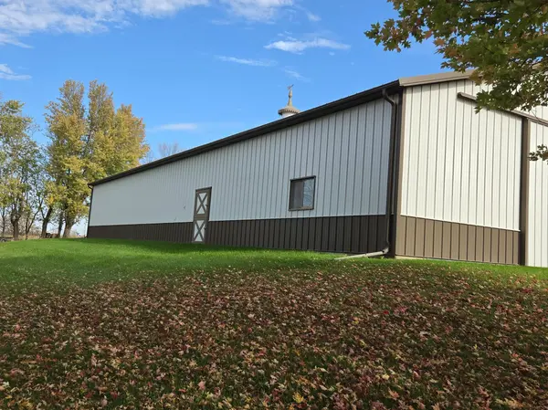 3321 430th Street, Nerstrand, MN 55053