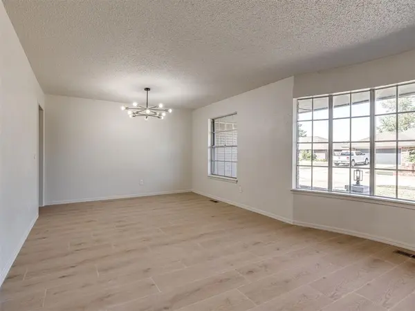 12 SW 102nd ST, Oklahoma City, OK 73139