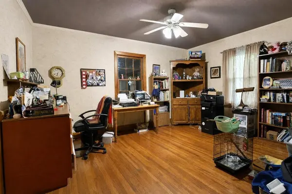 118 Rowland St, Camden, TN 38320