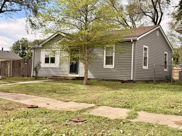 213 S Church, Udall, KS 67146