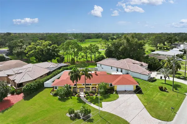 844 MAGELLAN DR, Sarasota, FL 34243