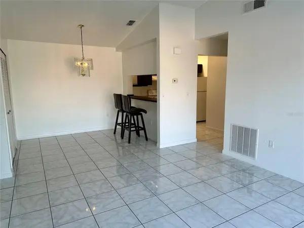5214 VIA HACIENDA CIR #A305, Orlando, FL 32839