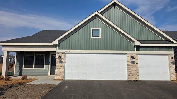 4114 Ramsay WAY, Waconia, MN 55387