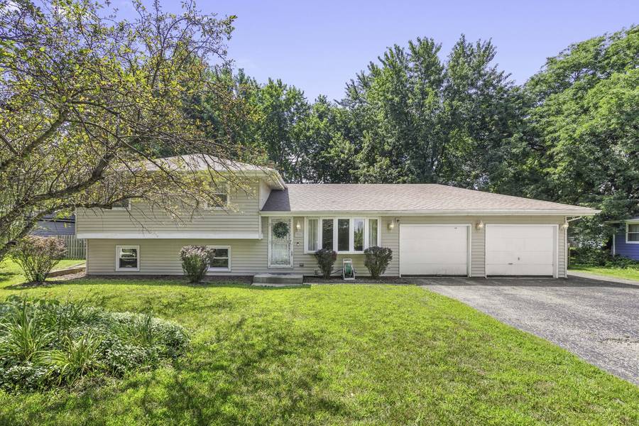 3906 W Theodore ST, Joliet, IL 60431