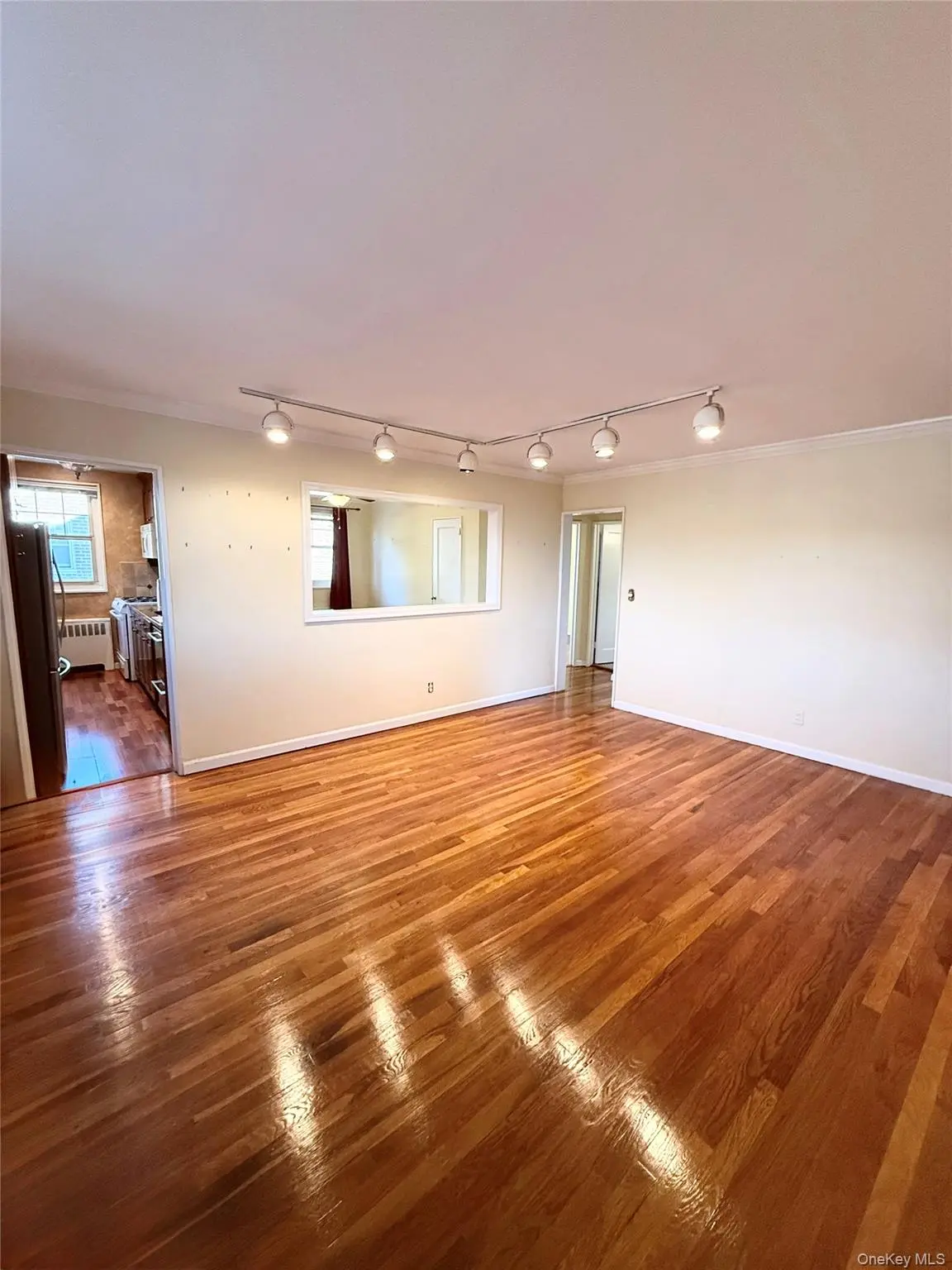 25104 63 AVE #41288, Little Neck, NY 11362