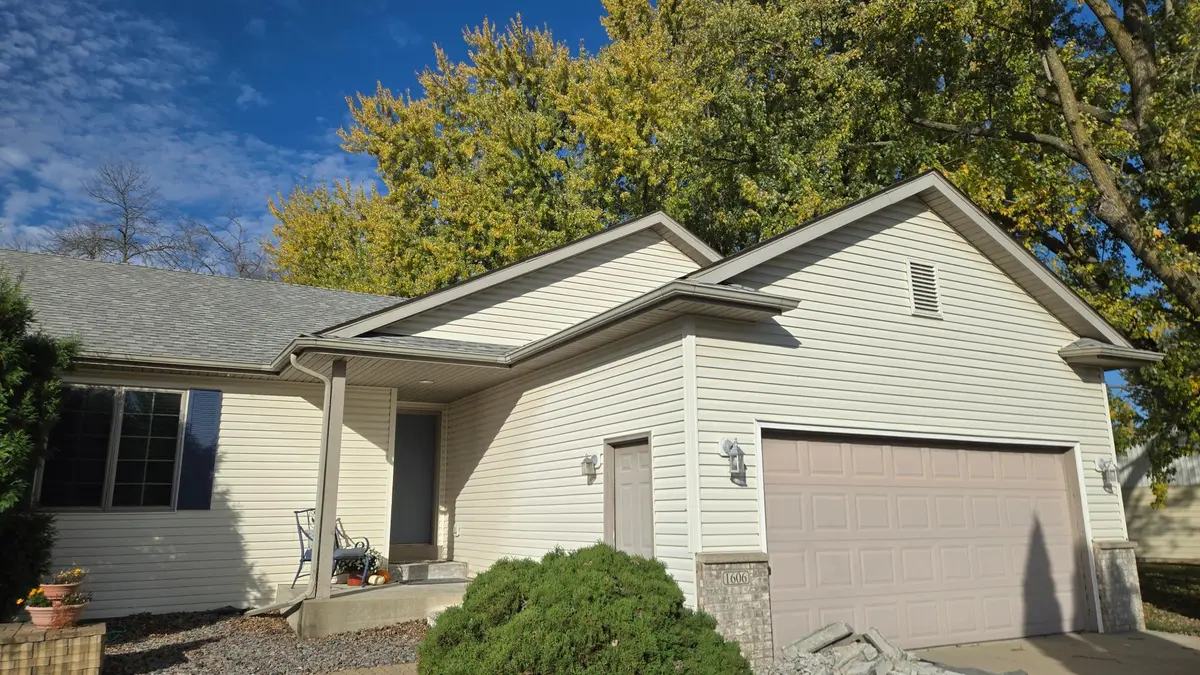 1606 17th ST SW, Austin, MN 55912
