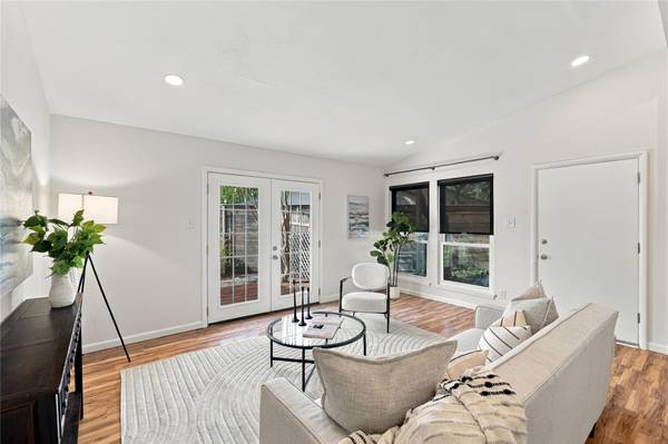 2107 Benwick CIR, Austin, TX 78723