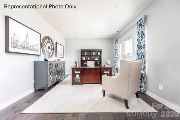4127 Greenwood Leaf ST, Charlotte, NC 28213
