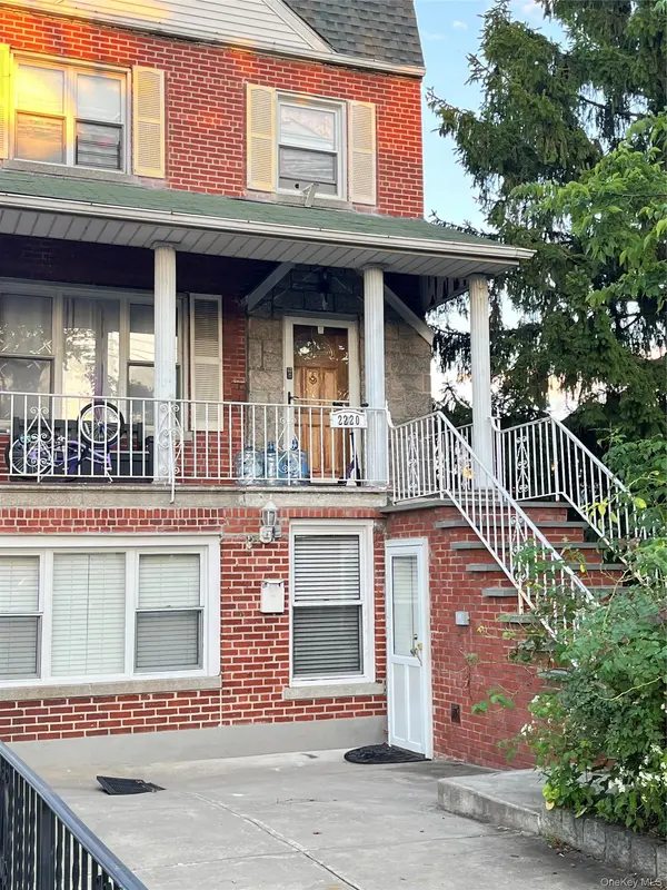 2220 Eastchester RD #Apt 1, Bronx, NY 10469