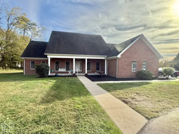 261 S State Road 135, Brownstown, IN 47220