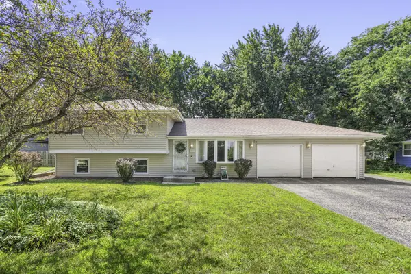3906 W Theodore ST, Joliet, IL 60431