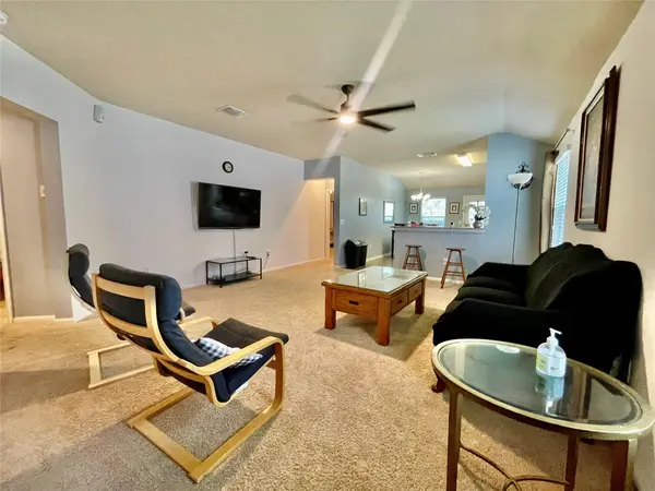 708 Red Tails DR, Austin, TX 78725