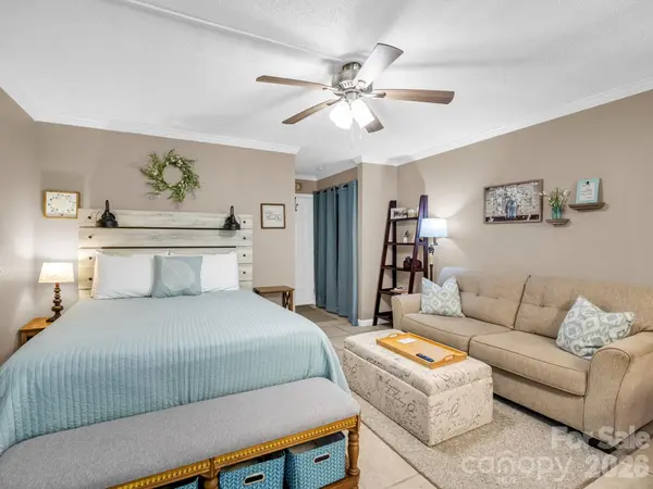160 Whitney BLVD #1, Lake Lure, NC 28746