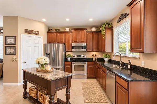1416 LEXINGTON AVE, Davenport, FL 33837