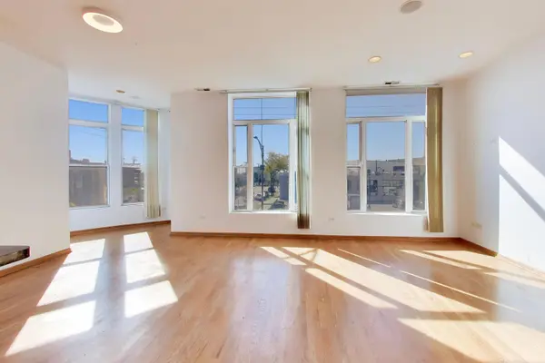 1700 W Cermak RD #2F, Chicago, IL 60608