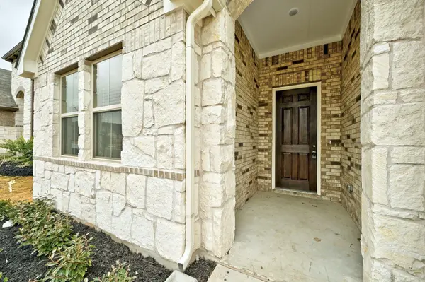 373 Oleander LOOP, Buda, TX 78610