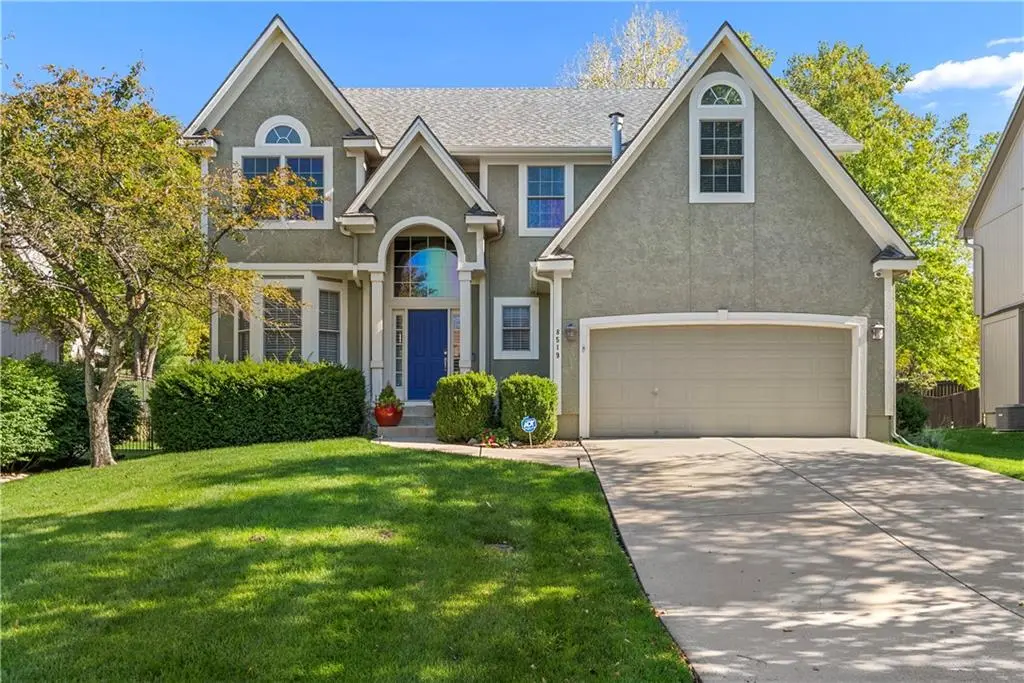 8519 HAVEN ST, Lenexa, KS 66219