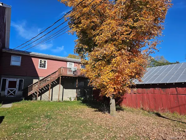 274 Fingar RD, Hudson, NY 12534