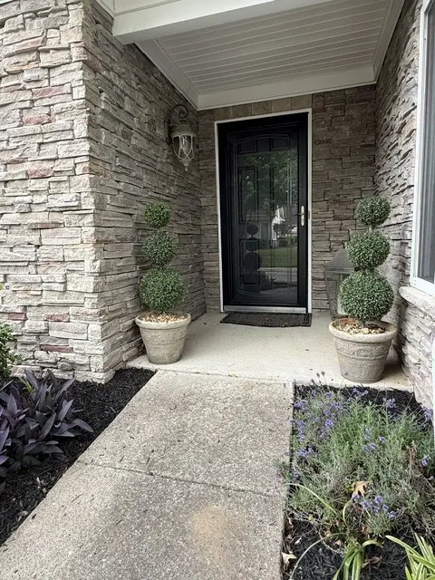 825 Browns Ln #603, Gallatin, TN 37066