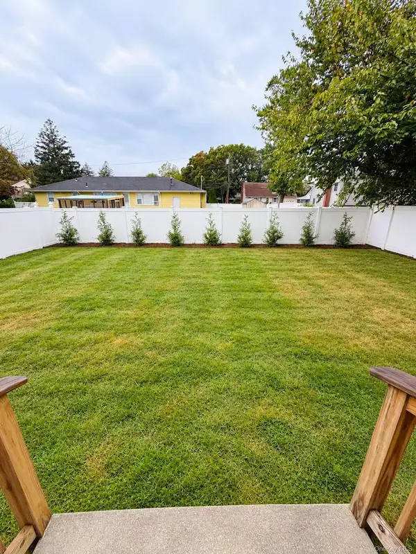 349 N 4th ST, Lindenhurst, NY 11757