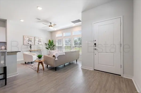 605 W SOUTH ST #Bldg-10 #102, Leander, TX 78641