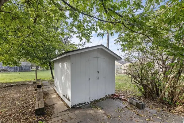 1518 S Maple ST, Ottawa, KS 66067