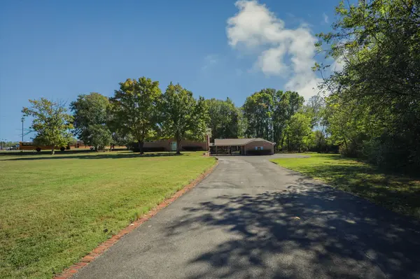 1570 Railroad Ave, Shelbyville, TN 37160