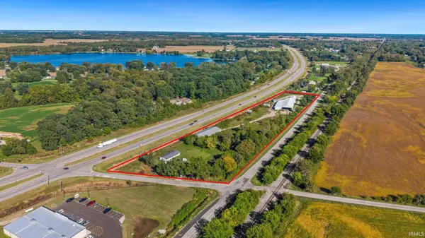 7878 W Old Road 30 ***, Warsaw, IN 46580-8367
